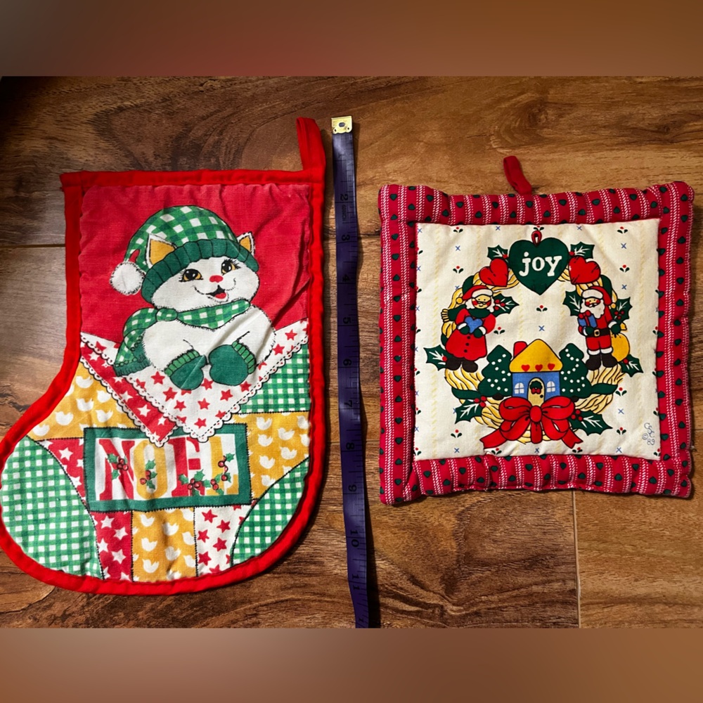 Festive Vintage Christmas Holiday Pot Holders